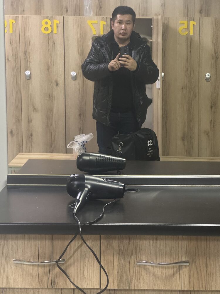  41591683  , 35 ,    