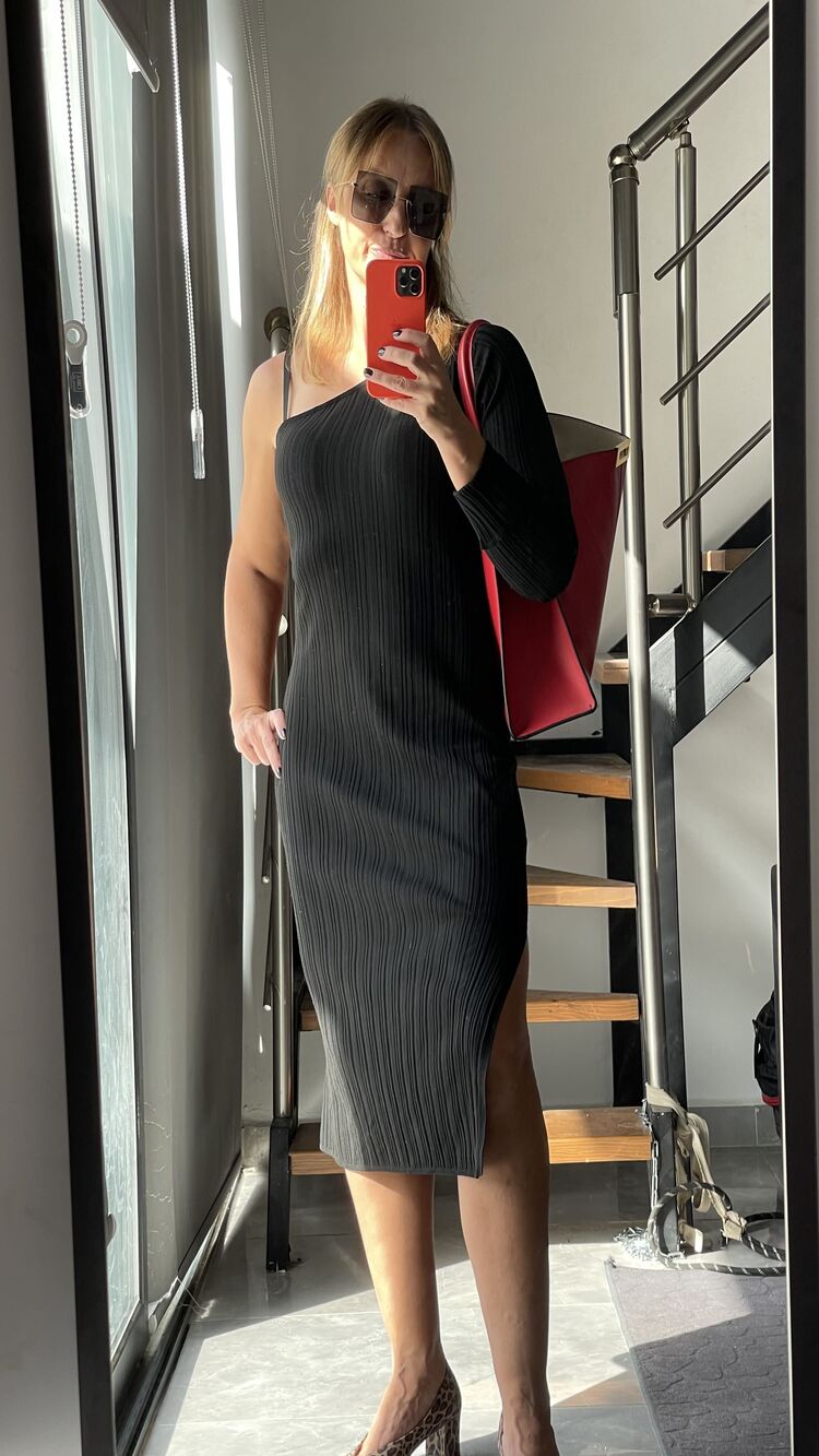  Nicosia,   , 39 ,     , c , 