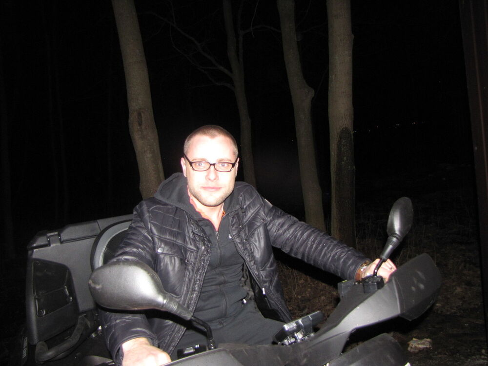  4536983  BelowDimka, 37 ,    