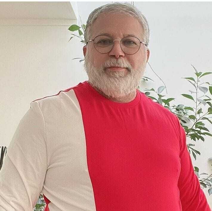  51563743  Stephen, 59 ,    