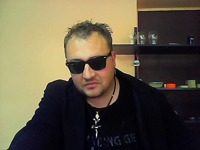  43691553  , 42 ,    
