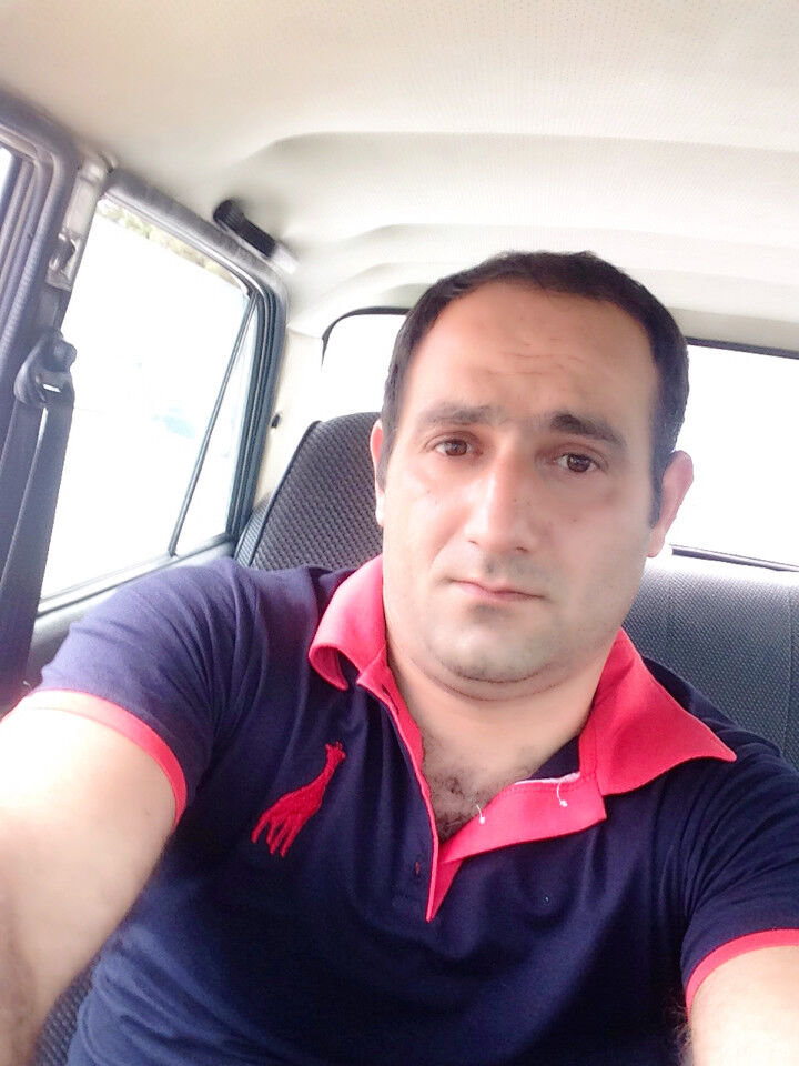  6137253  Teymur, 46 ,    