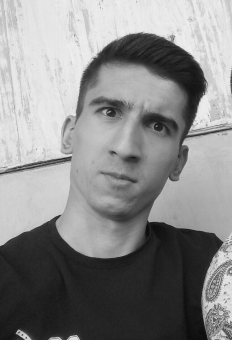  10425653  Somon, 27 ,    