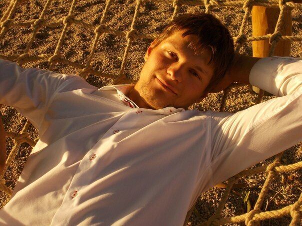  54723973  Mihai, 30 ,    