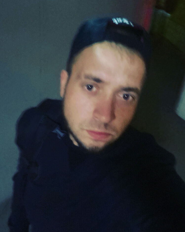  33287723  , 29 ,    