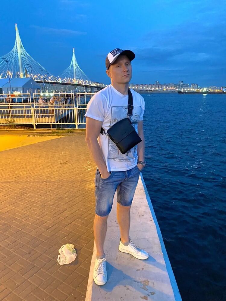  52889423  Valeriy, 36 ,    -