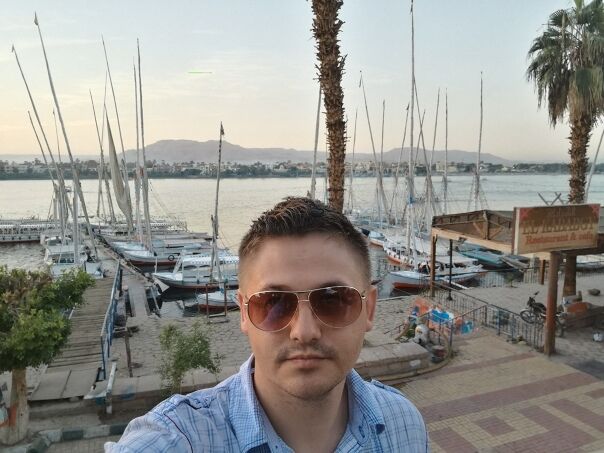  -,   Alex, 33 ,   ,   