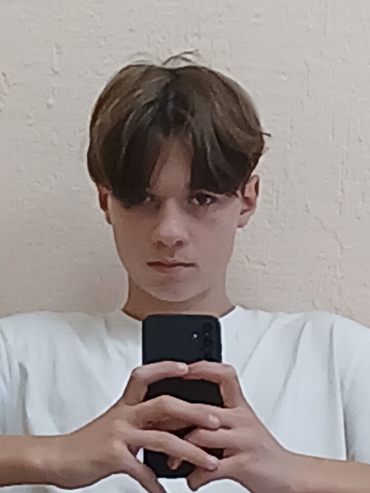  46675253  , 20 ,    