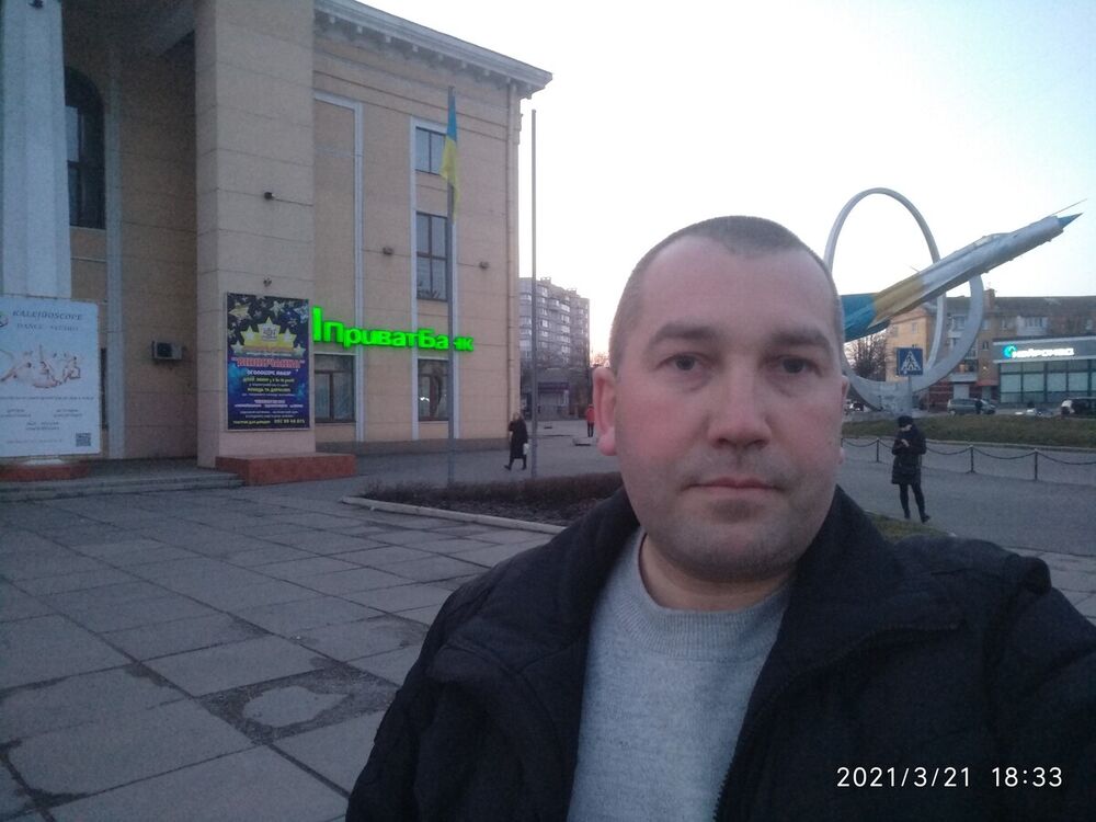  22526673  Andrey, 43 ,    