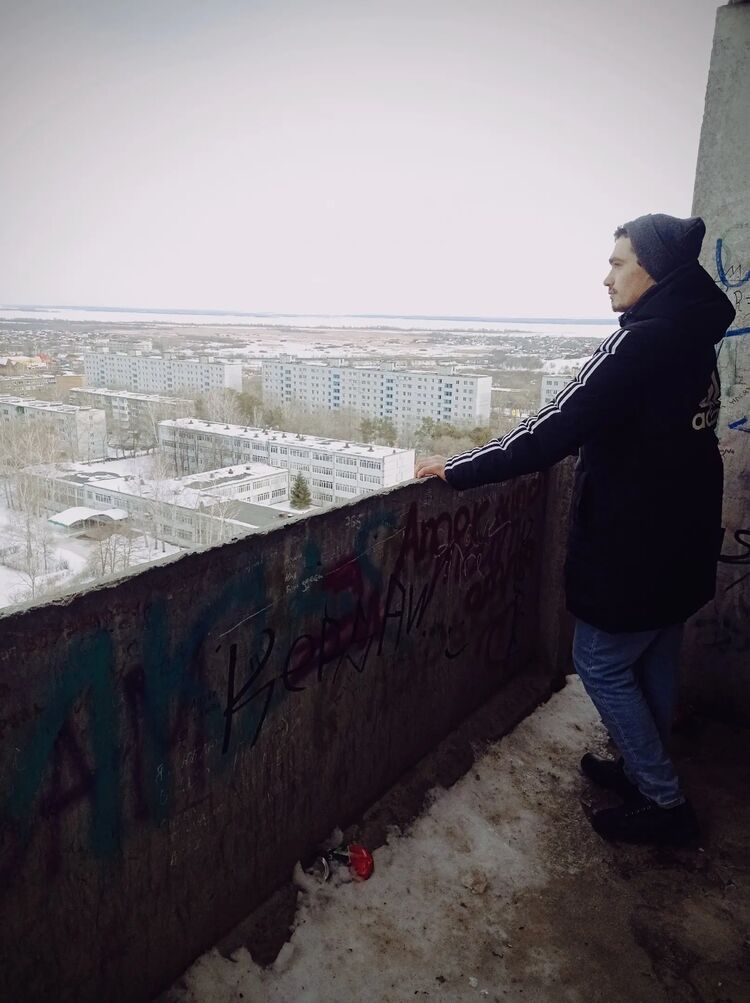  43237443  , 26 ,    