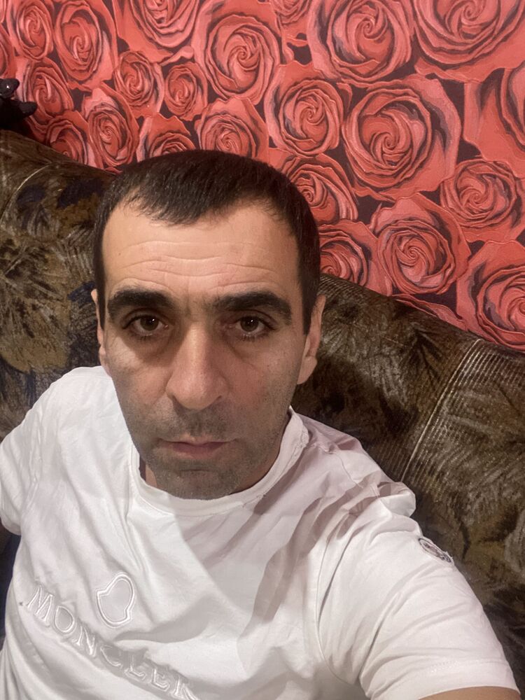  48942233  , 36 ,    