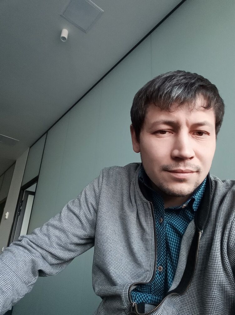  14323343  Evgeny, 41 ,    