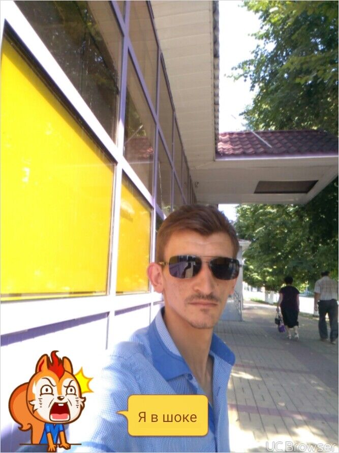  ,   Denis, 37 ,   ,   , c 
