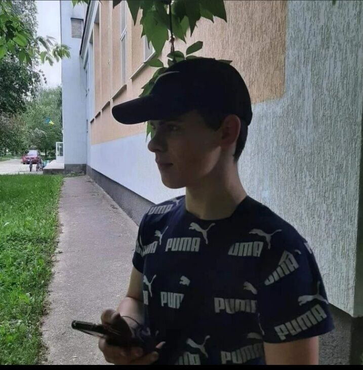  40075123  , 21 ,    
