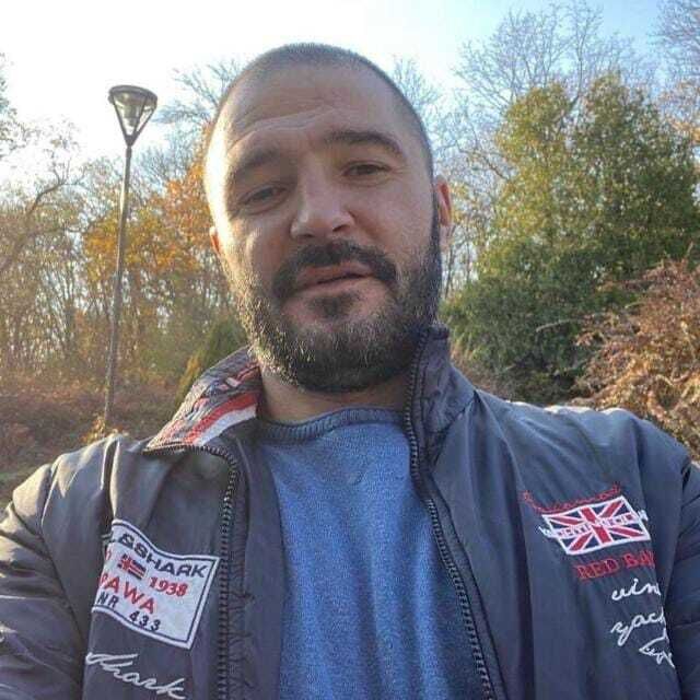  53780643  , 45 ,    --