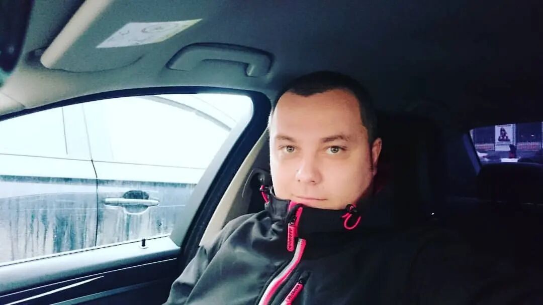  44271543  , 42 ,    