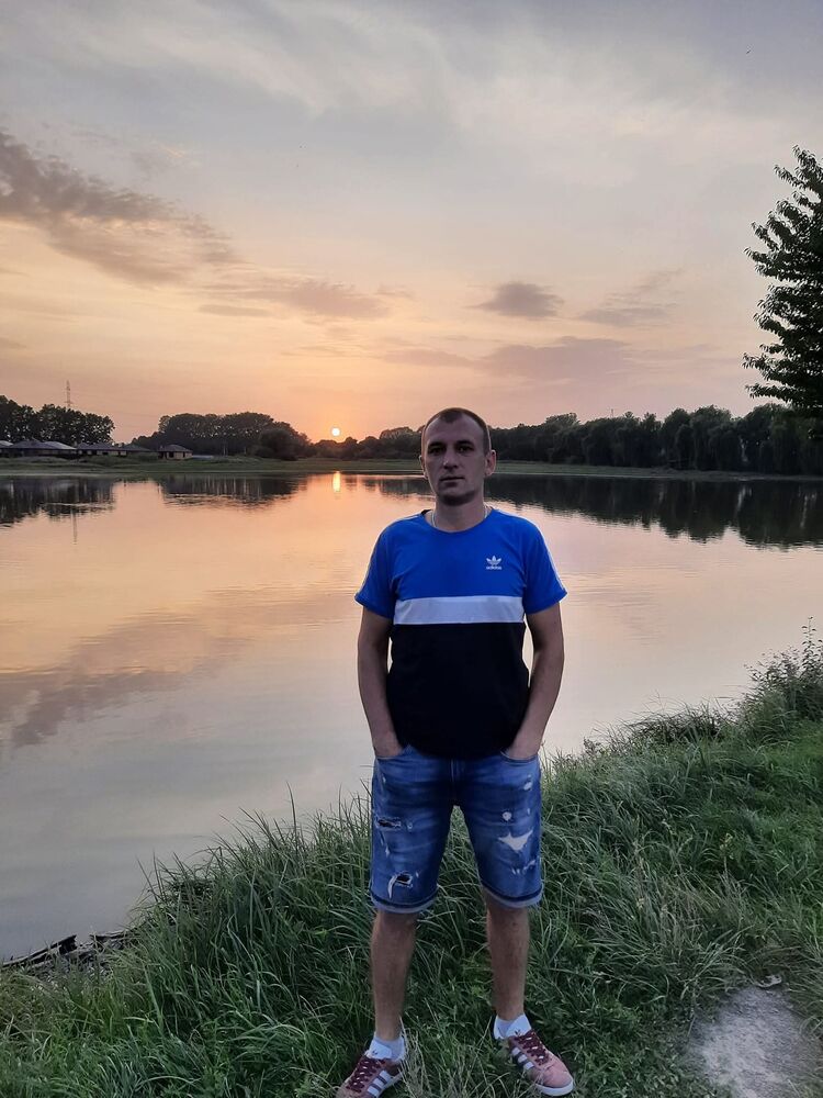  52618373  Vadim, 38 ,    