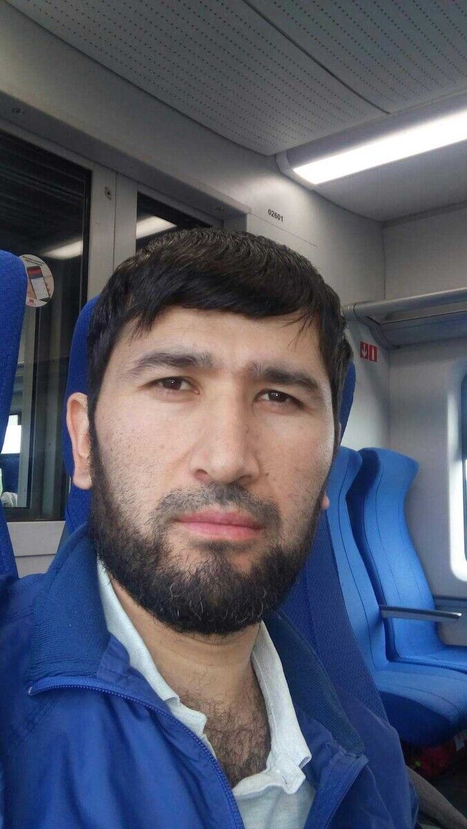 21497683  Abdu, 40 ,    