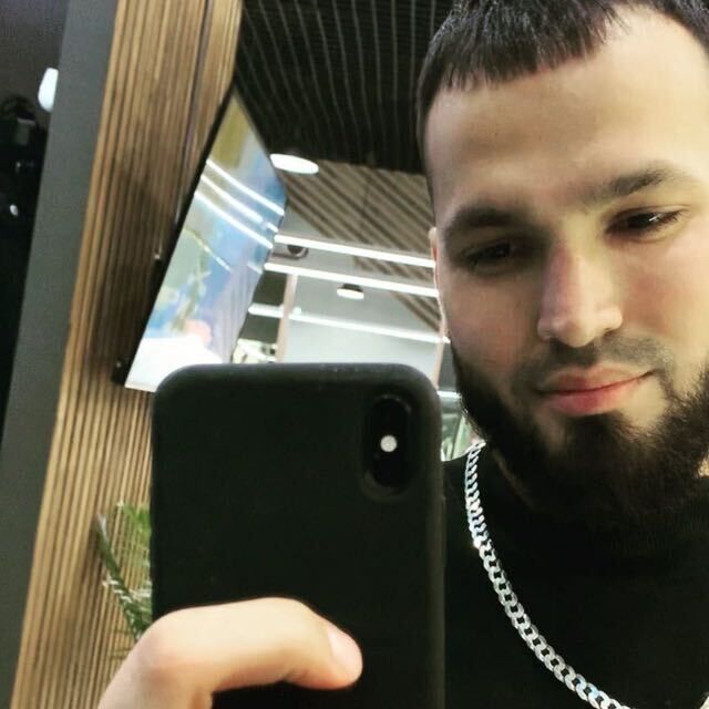 ,   Baxti, 34 ,     