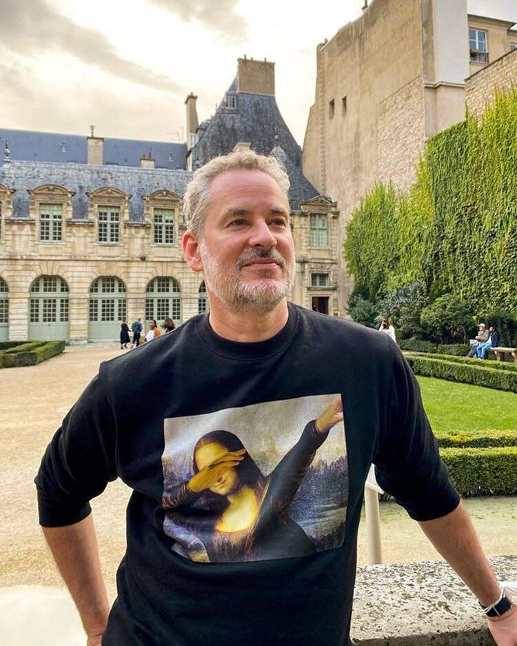  Soho,   Steven, 56 ,   c 
