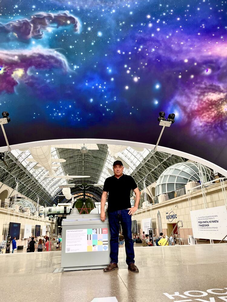  28739853  , 52 ,    -