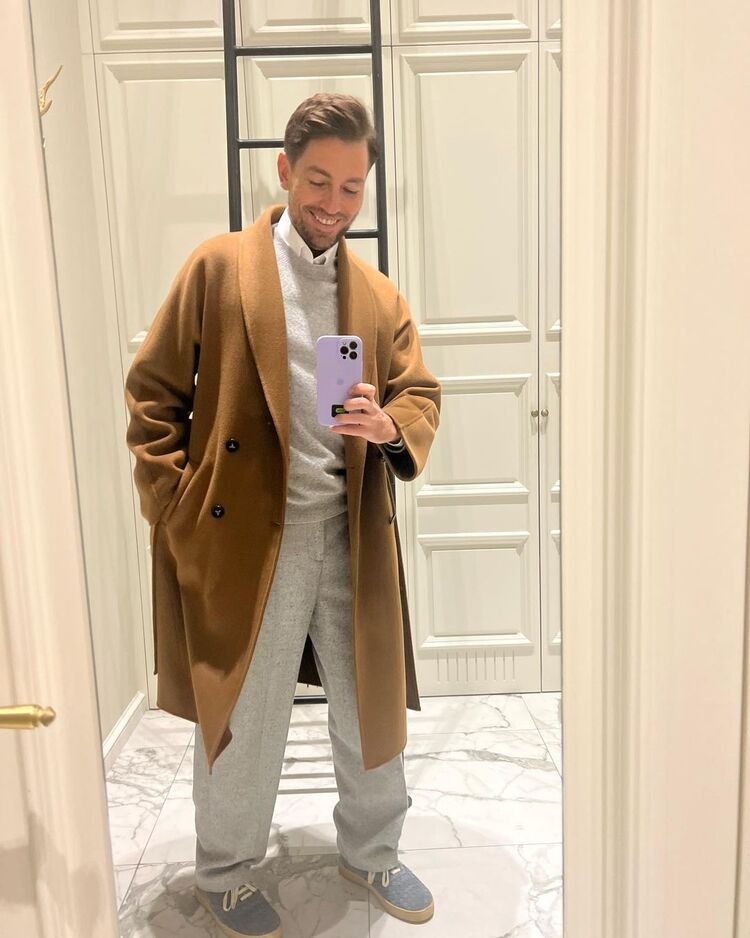  54053353  , 41 ,    -