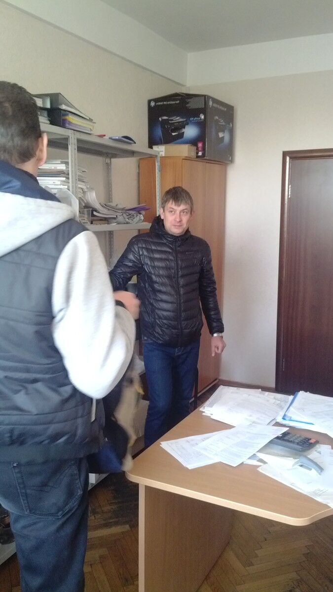  18619333  Darth, 41 ,    