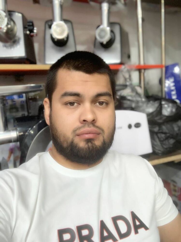  30040723  Javohir, 28 ,    