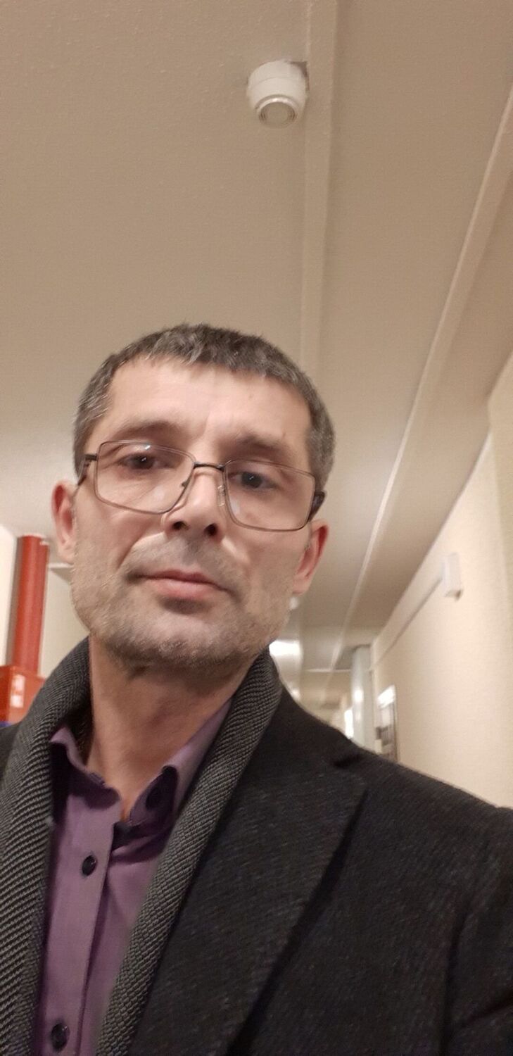  29935173  , 49 ,    -