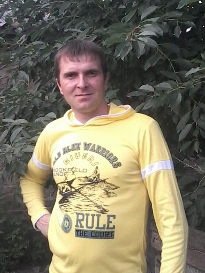  ,   Pavel, 42 ,   ,   , c 