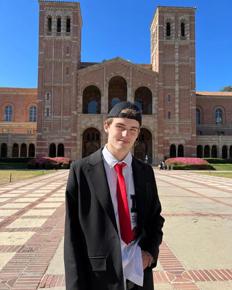 ���������� ������-��-����, ���� ����� �������, 25 ���, ������������ ��� ������, ����� � ���������