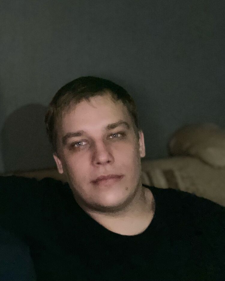  49040203  , 28 ,    