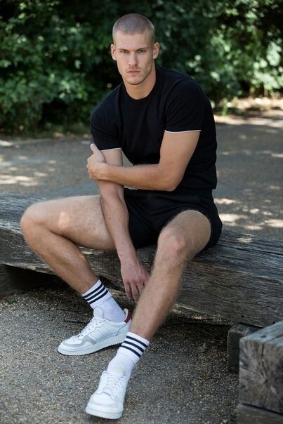 ���� 32930713 ������� ������, 33 ����, ���� ���������� � �����������