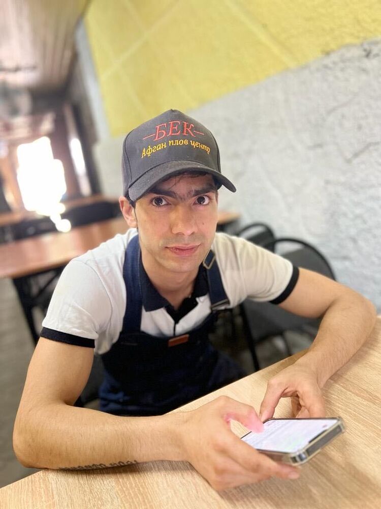  ,   Noor, 30 ,   ,   