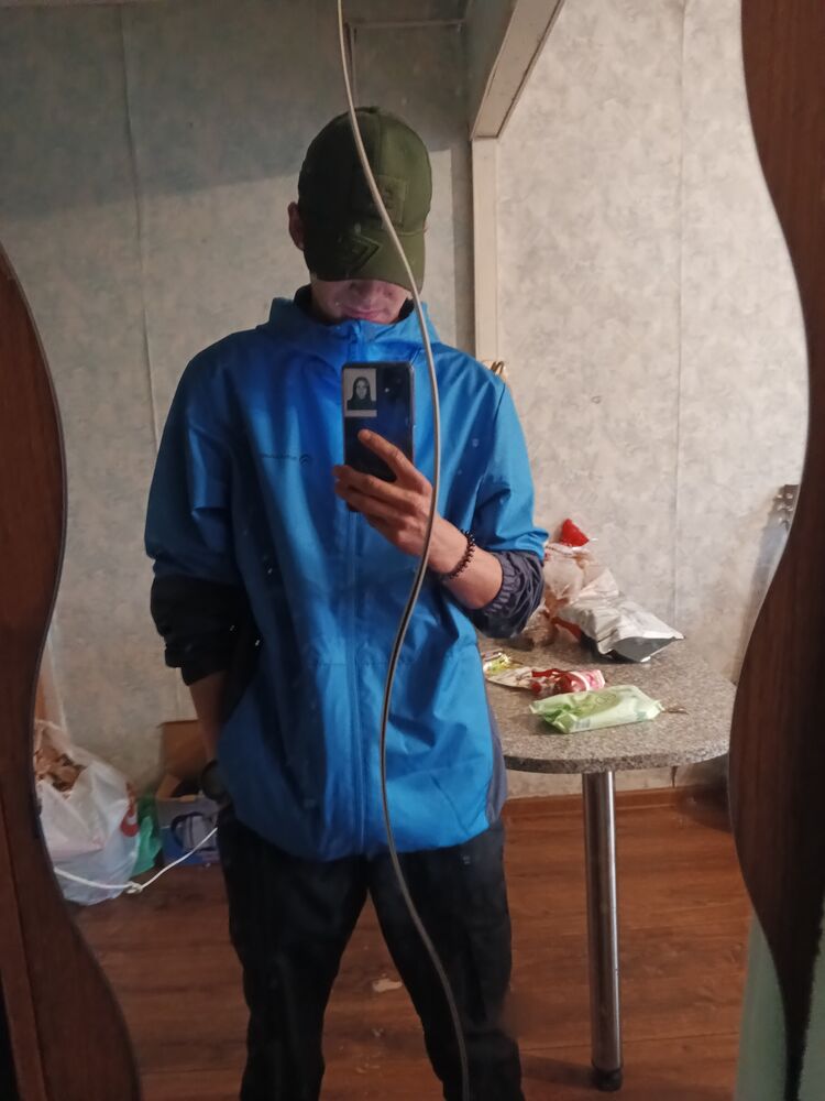  33632543  , 24 ,    