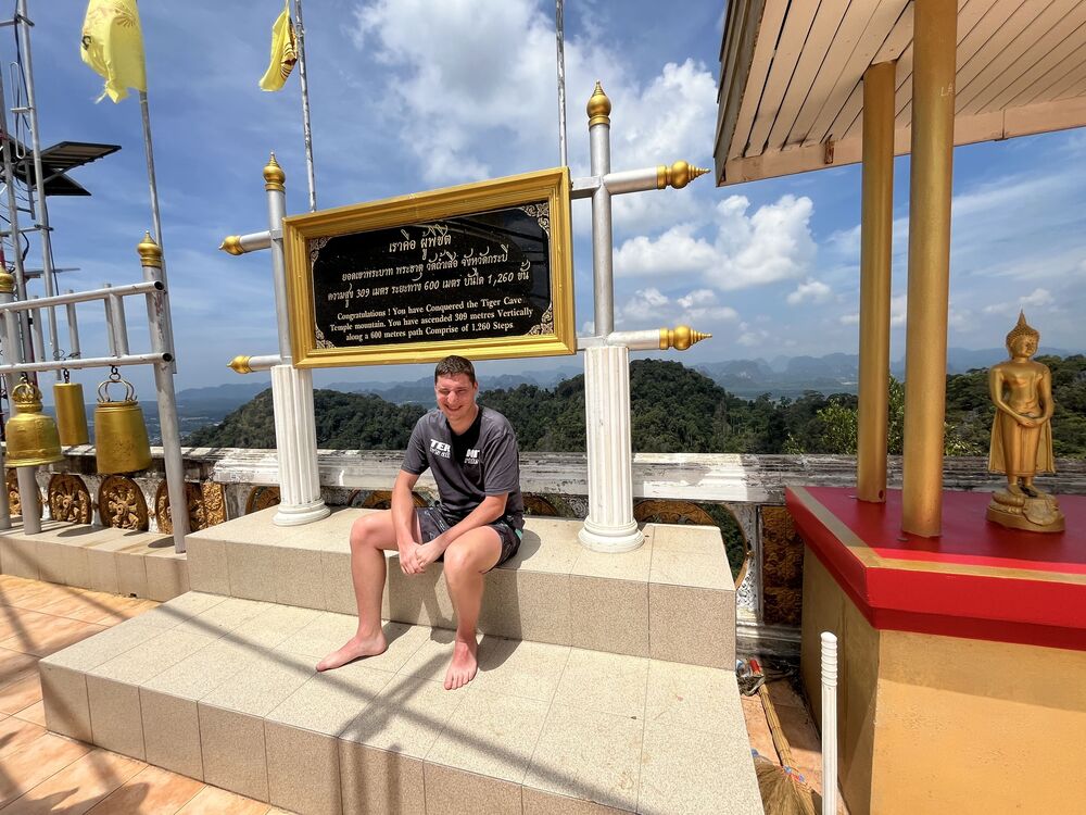  42209923  Bogdan, 29 ,    Phuket