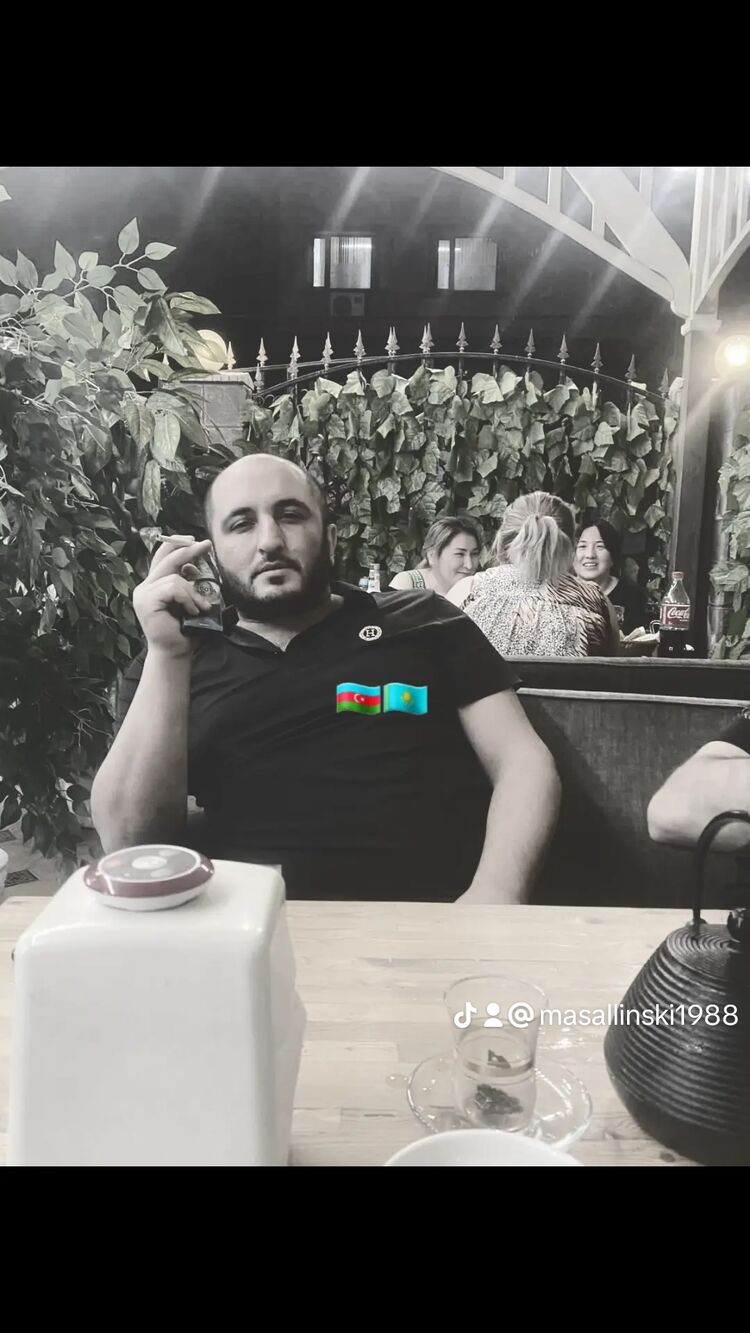  44022873  , 36 ,    