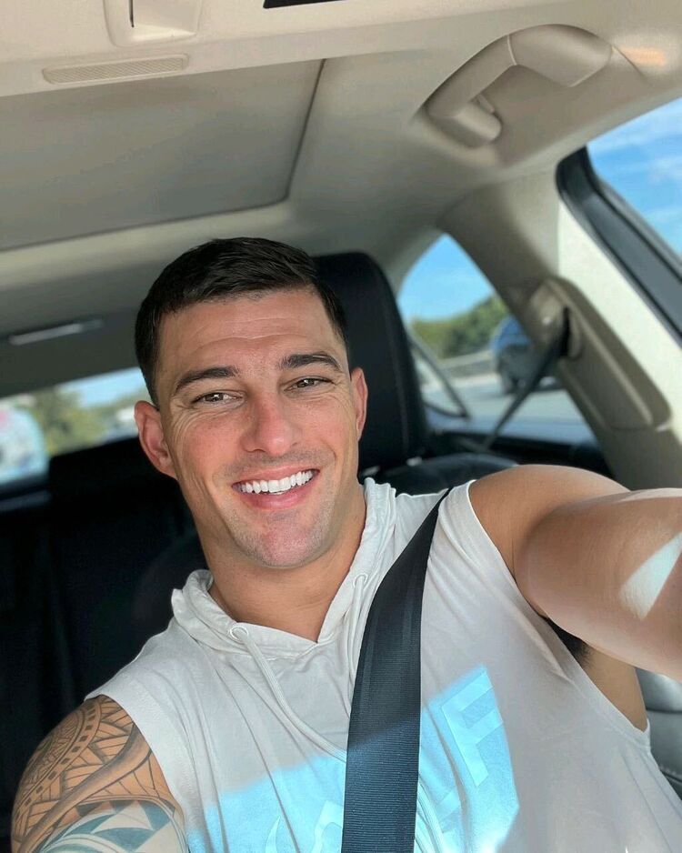  53494883  Jake Thomas, 55 ,    New York City