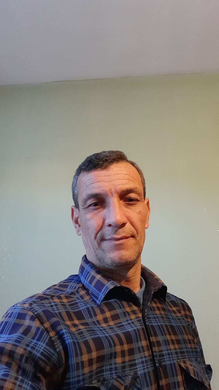  ,   Anar, 47 ,     , c 