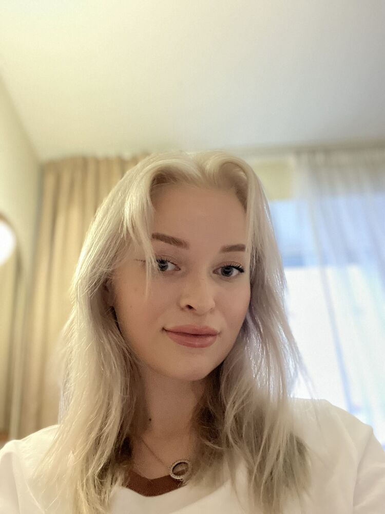  -,   , 21 ,  