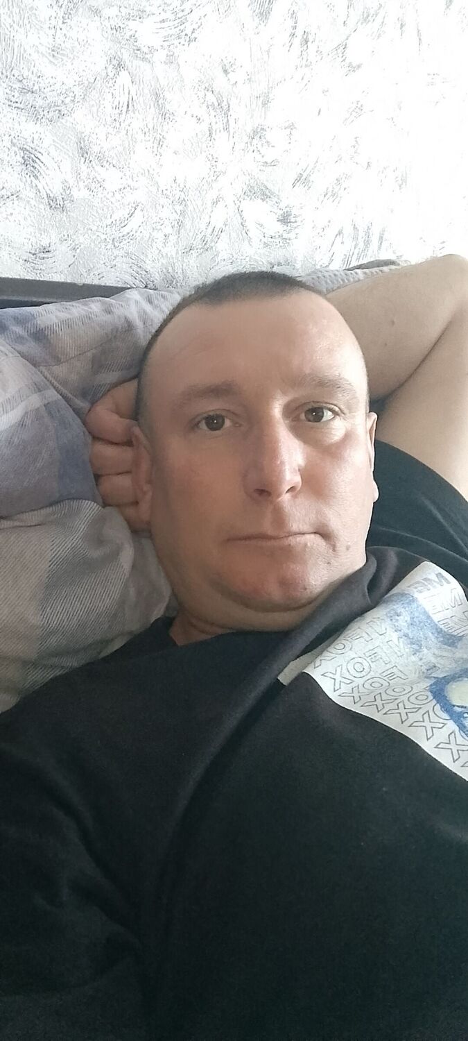  47706423  , 42 ,    
