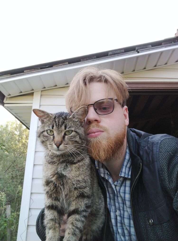  35805533  Alexander, 27 ,    -