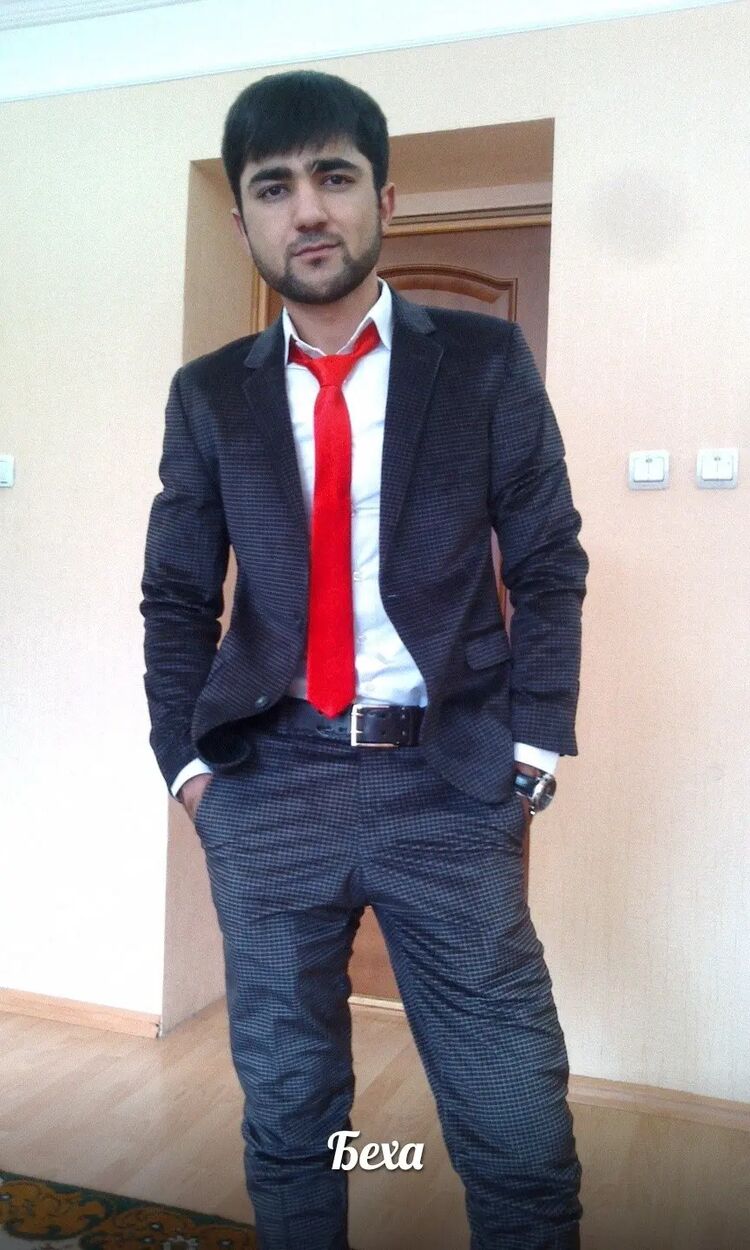  ,   Bekhruz, 33 ,   ,   , c , 