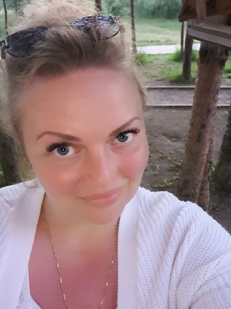  27654123  Alexandera, 38 ,    -