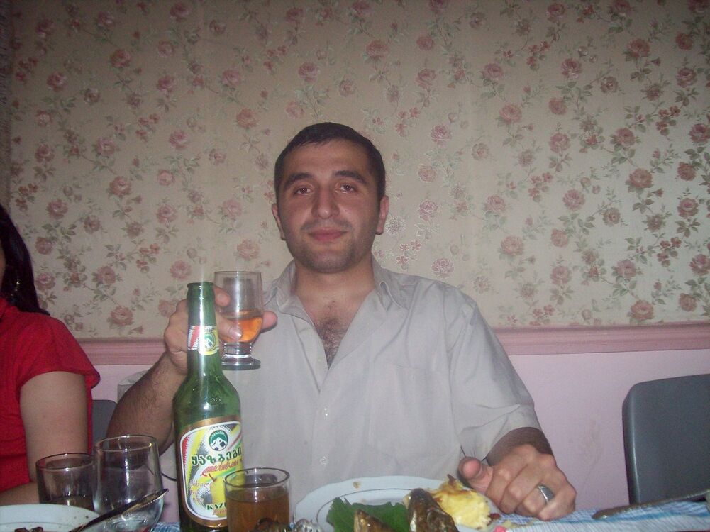  4105583  Giorgi, 39 ,    