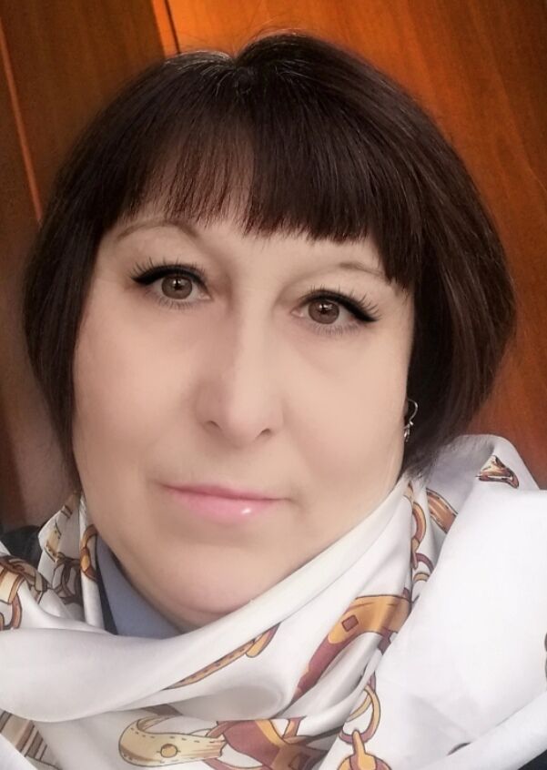  45765673  Elizabeth, 52 ,    