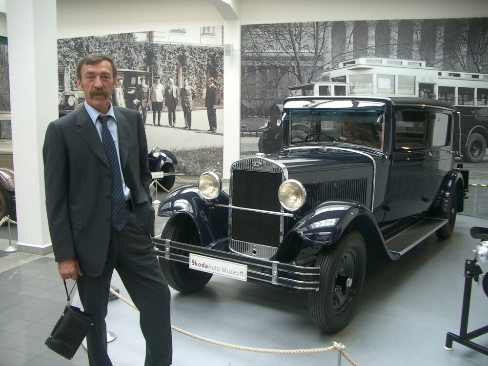  5067803  Martin, 68 ,    