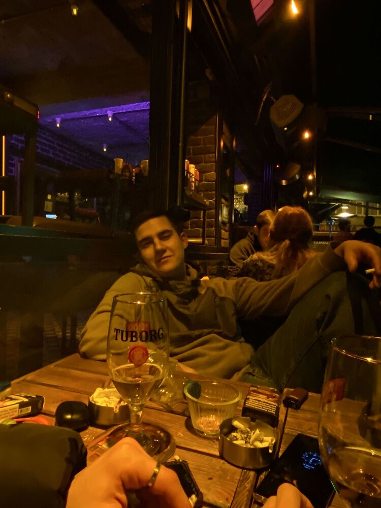  Tuzla,   Emir, 23 ,   ,   , c , 