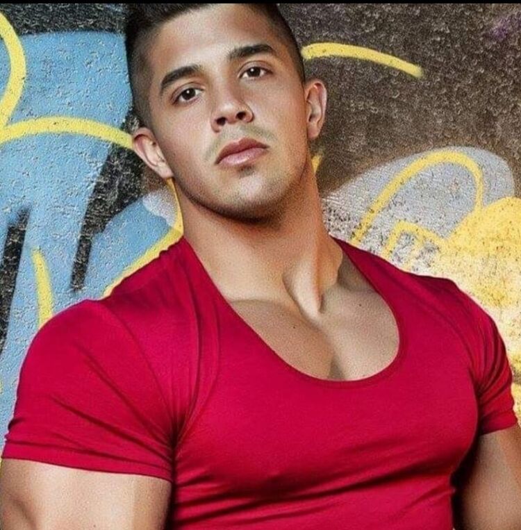  51504253  Adam, 36 ,    Al Ghardaqah