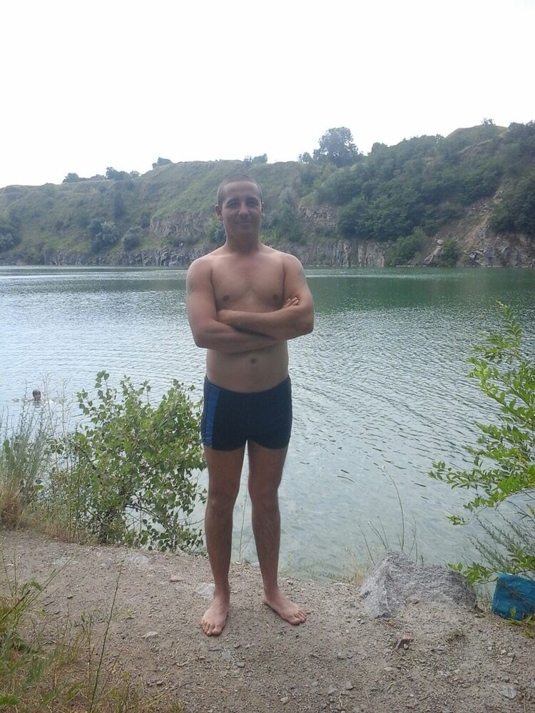  9915963  , 36 ,    